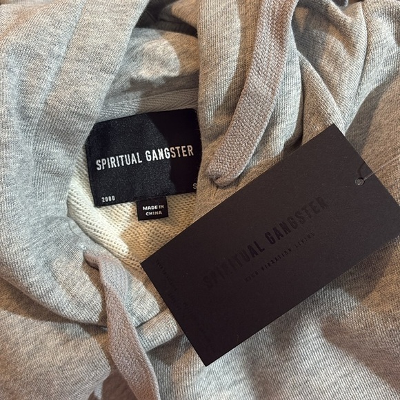 NWT Spiritual Gangster Gray Pullover Graphic Hoodie Unisex - Picture 3 of 8
